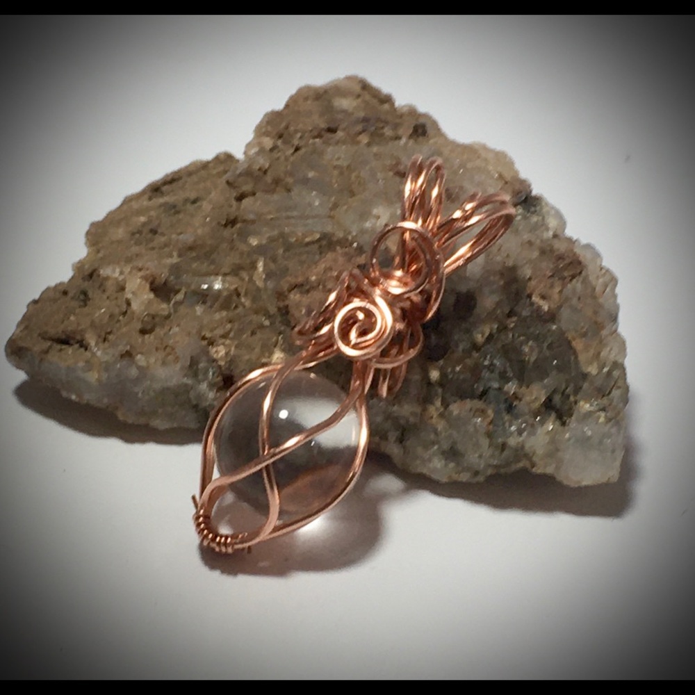 Quartz pendant